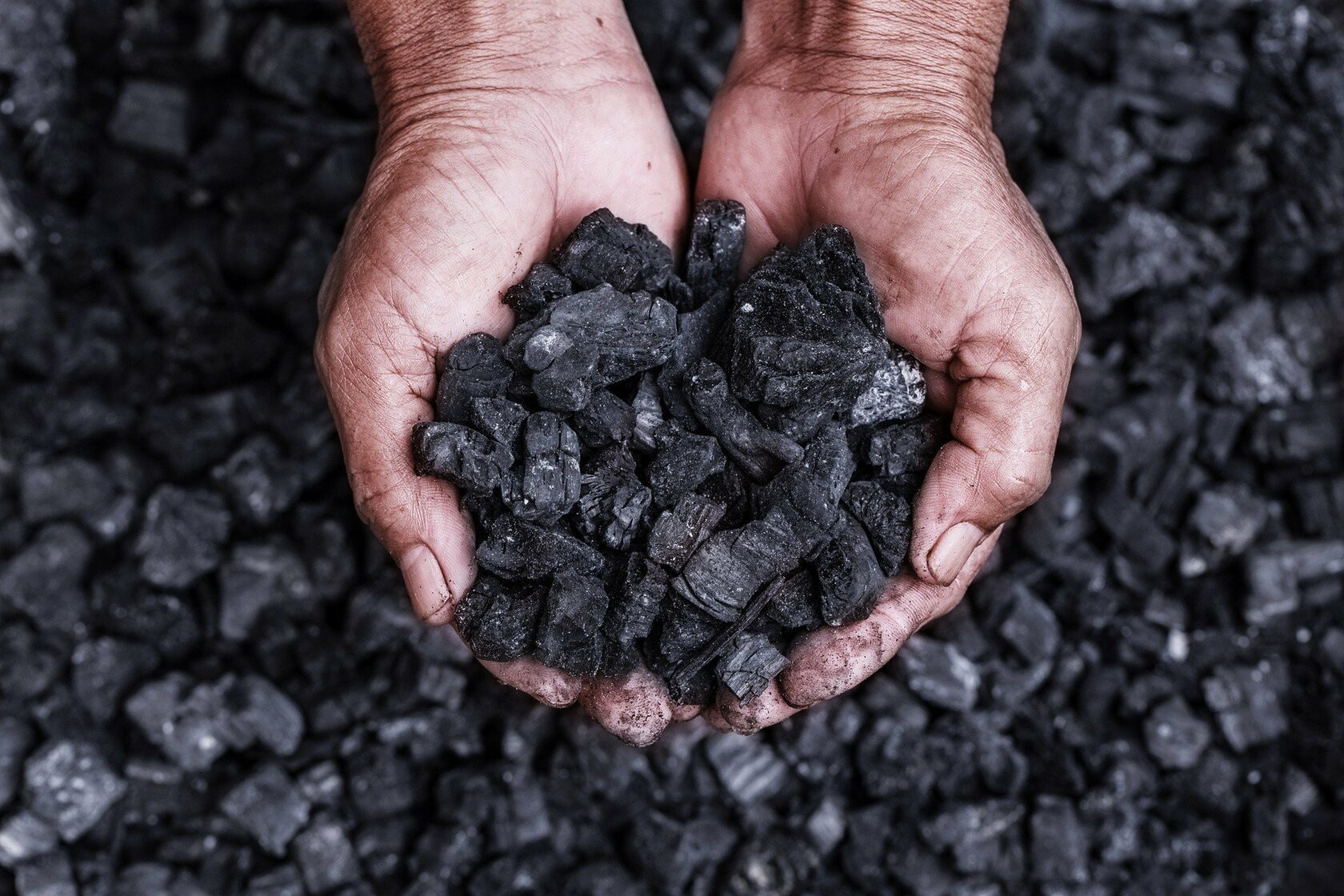 Ископаемых и т д. Каменный уголь. Угольная промышленность. Природный уголь. Красивый уголь.