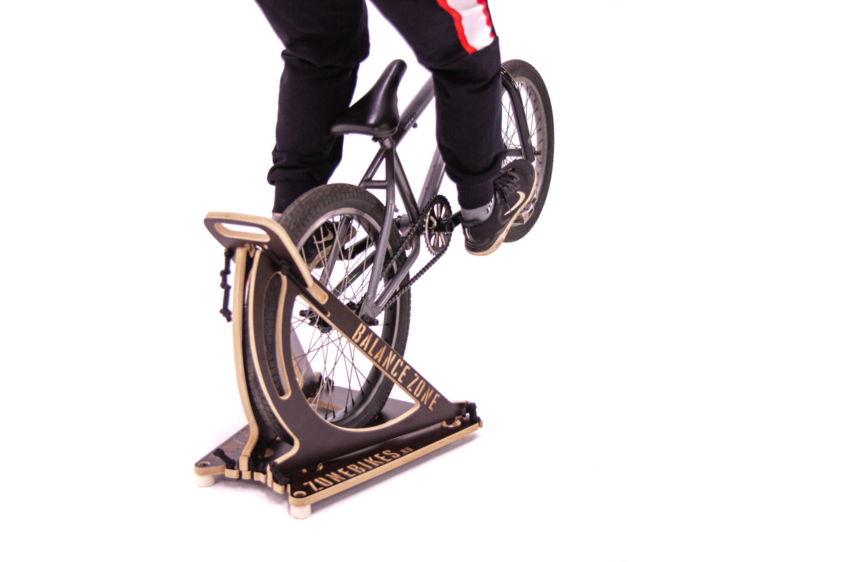 Купить тренажер мануала для BMX с колесами 18-20 дюймов в Москве