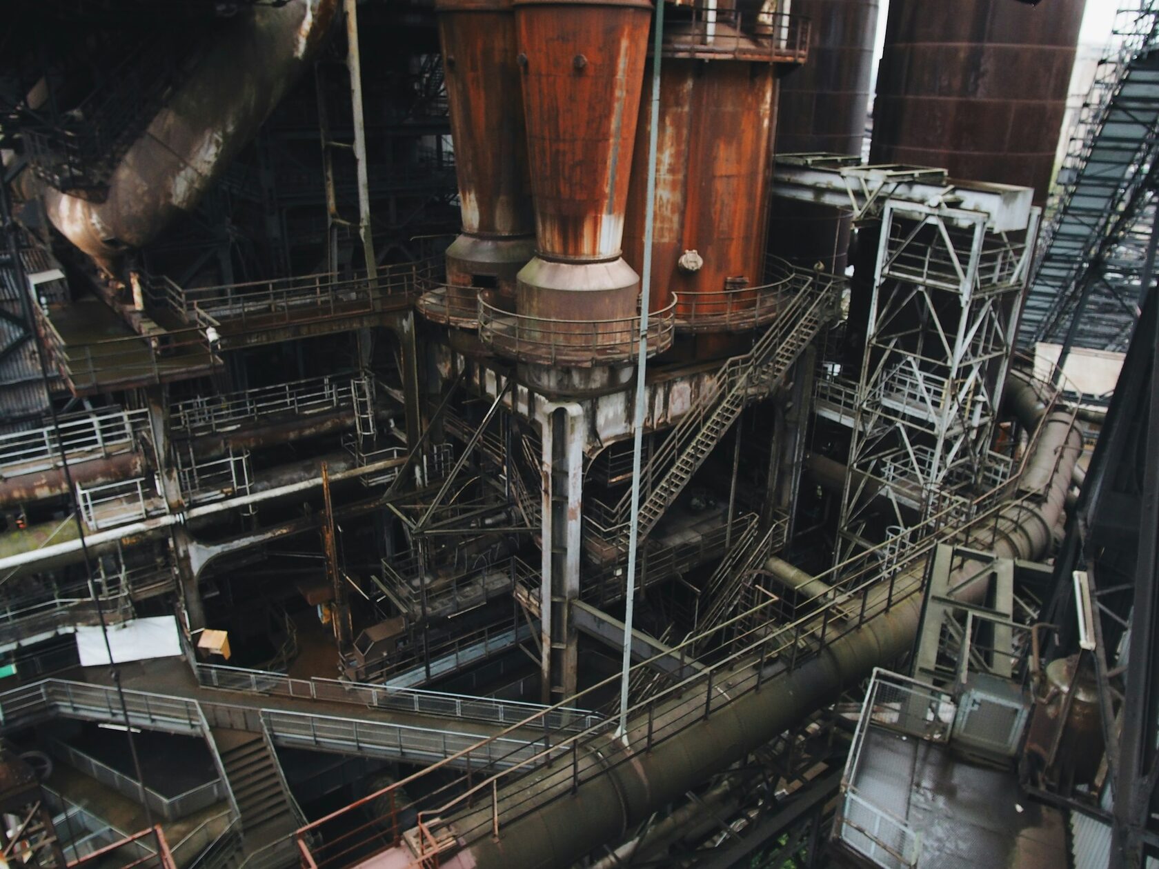 Лакокрасочные материалы и емкости