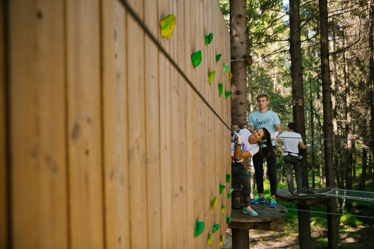 Кошкино чебоксары. Веревочный парк Koshkino Park. Кошкино парк веревочный парк. Морозовка веревочный парк Кошкин. Кошкино веревочный парк ЗИП лайн.