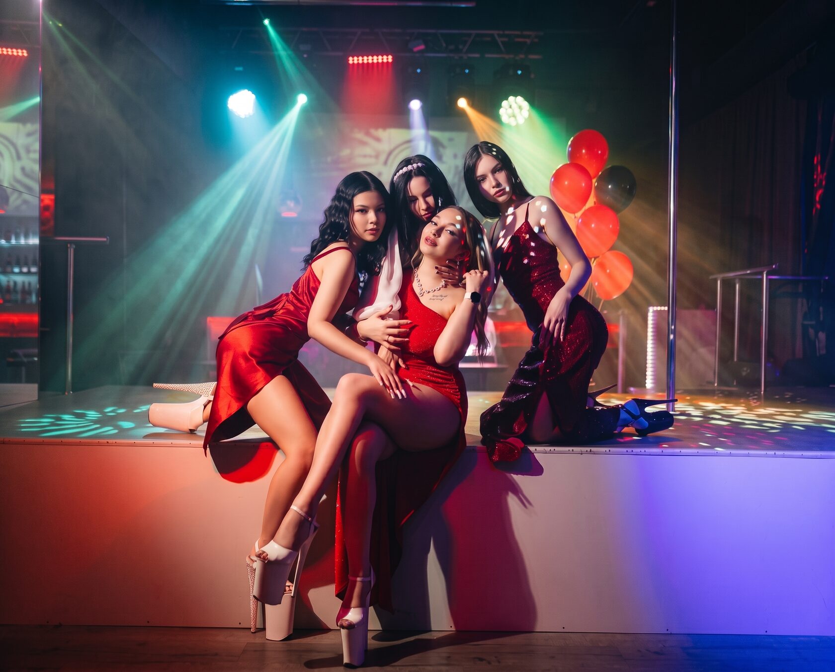 Элегантный коктейльный бар