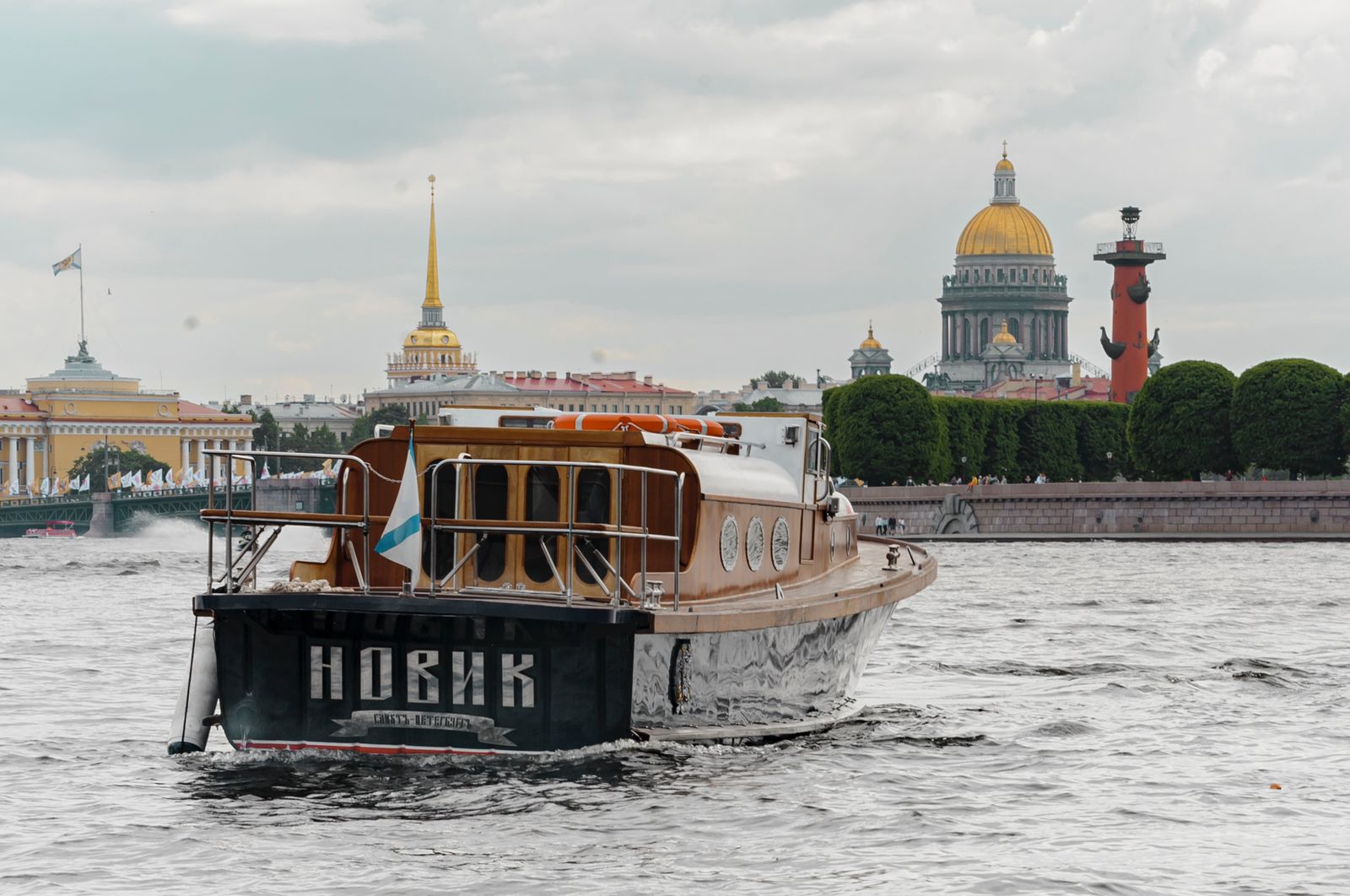 Катер Новик Санкт-Петербург. Катер Новик СПБ. Речные прогулки в Санкт-Петербурге 2024. Каналы СПБ водные.