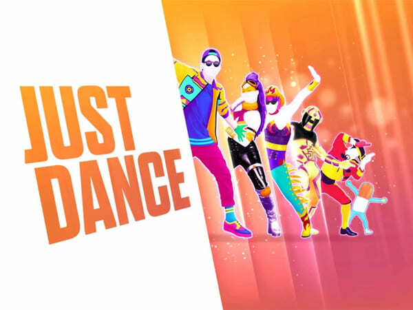 Семейный лагерь - утренняя зарядка