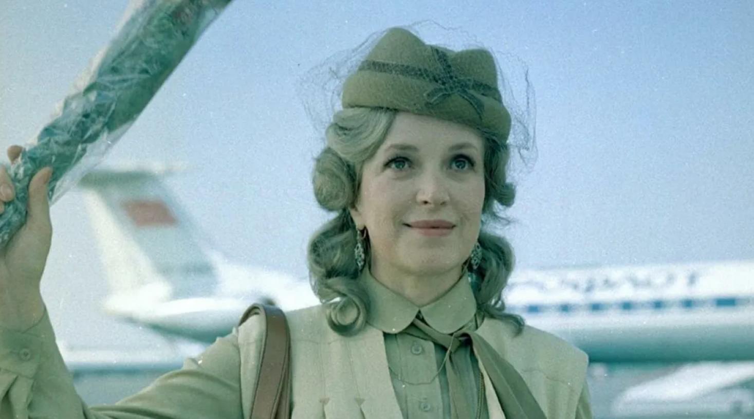 Две казачки: К 100-летию народной артистки СССР Клары Лучко