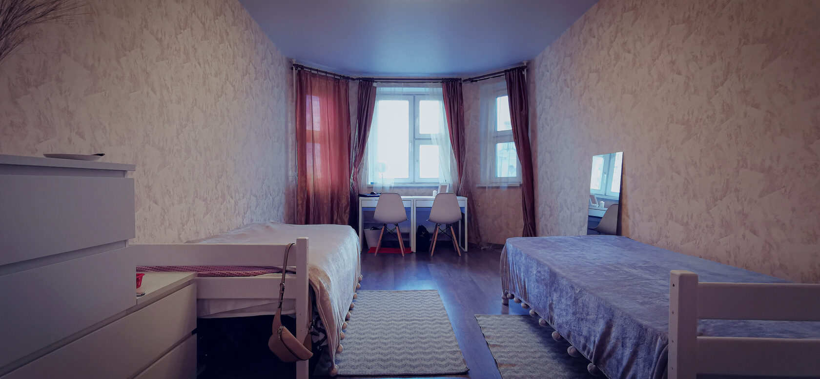 Отель локал москва. Коливинг в москве снять комнату. Holiday in london hotel bloomsbury 2008. Коливинг москва снять комнату. Коливинг москва снять комнату.
