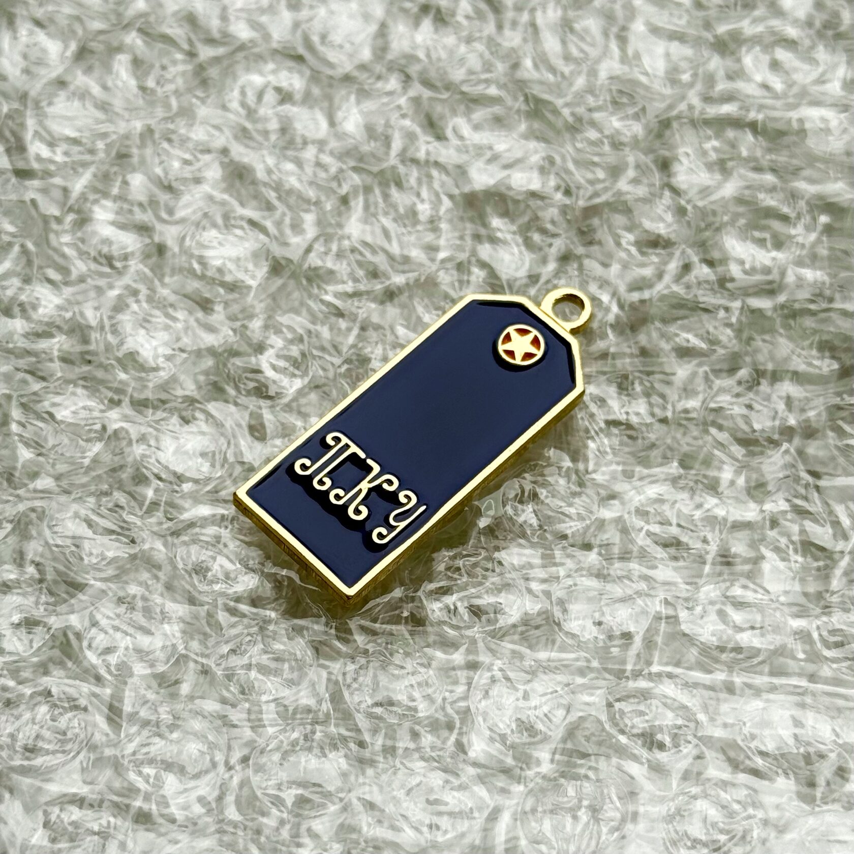 Наши работы | LIL PIN — портфолио значков, брелоков, медалей и