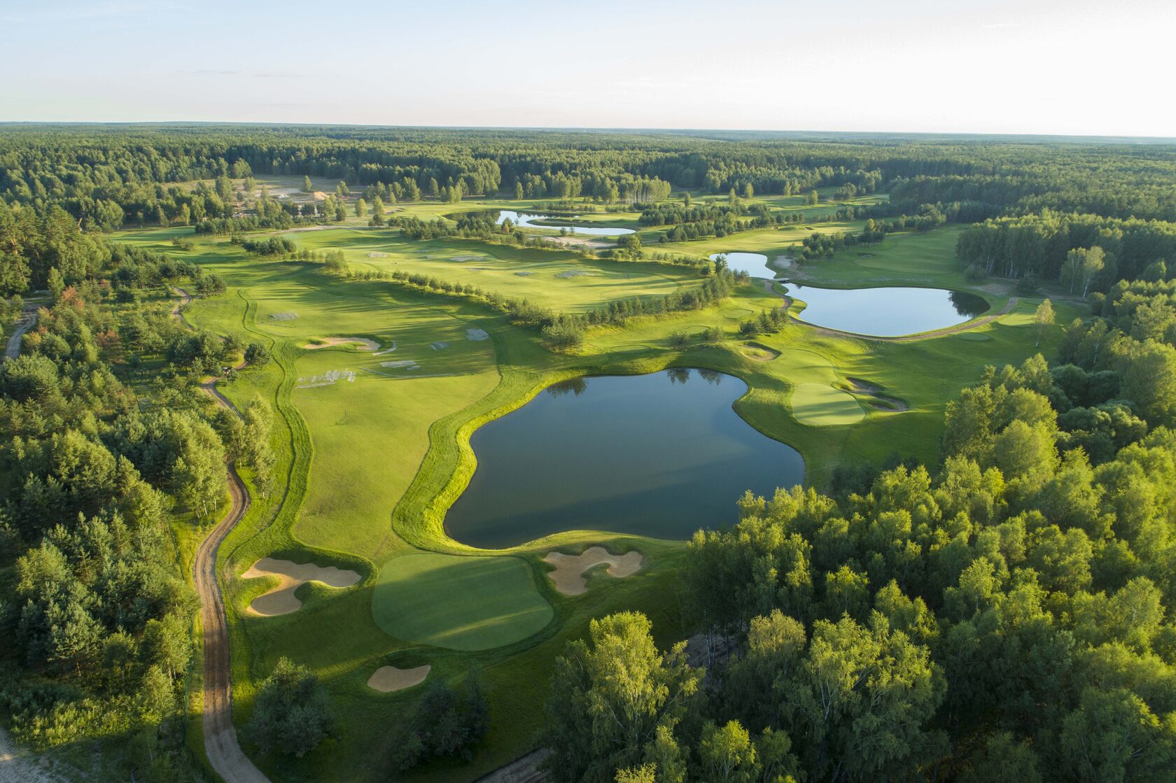 Crystal Lakes Golf Club (Владимирская область, Доброград)