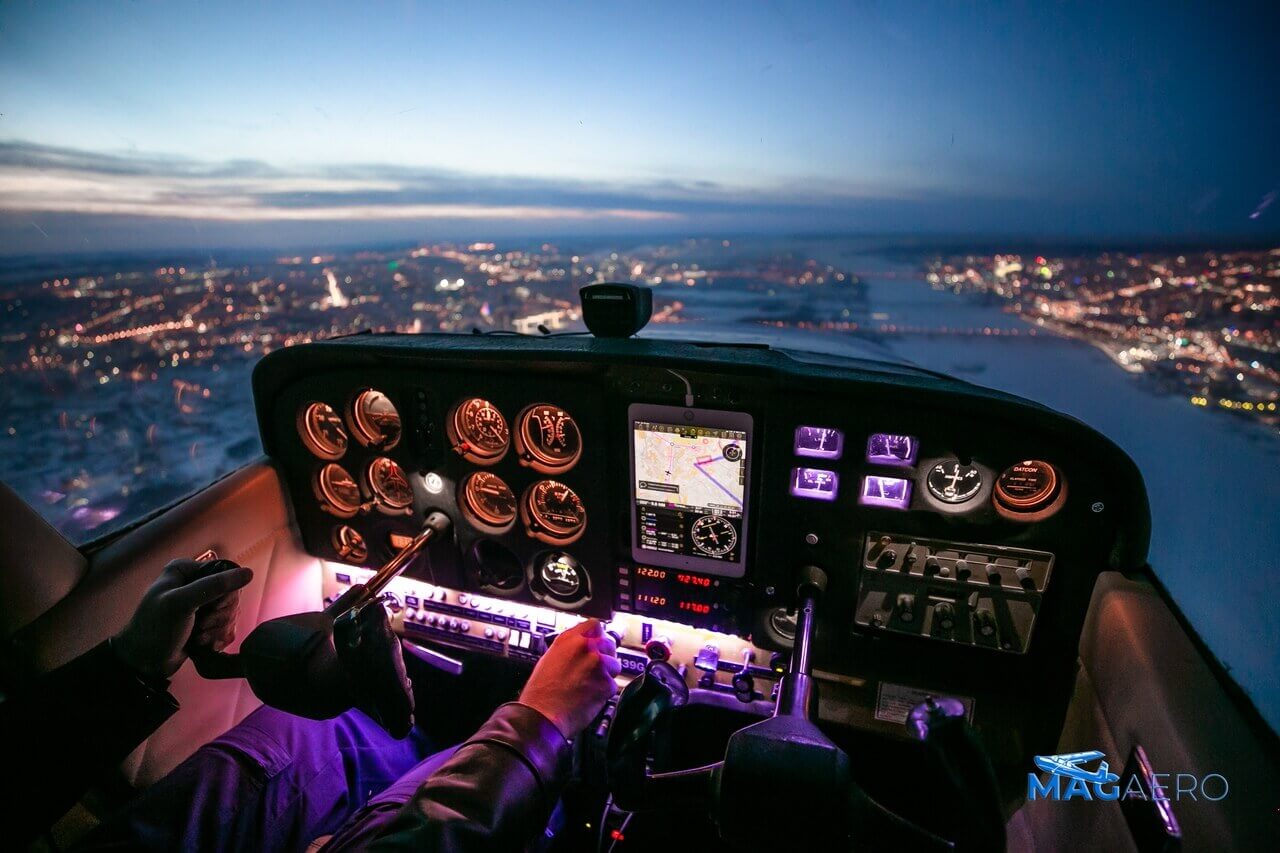 Cessna 172 РІ РїРѕР»С‘С‚Рµ