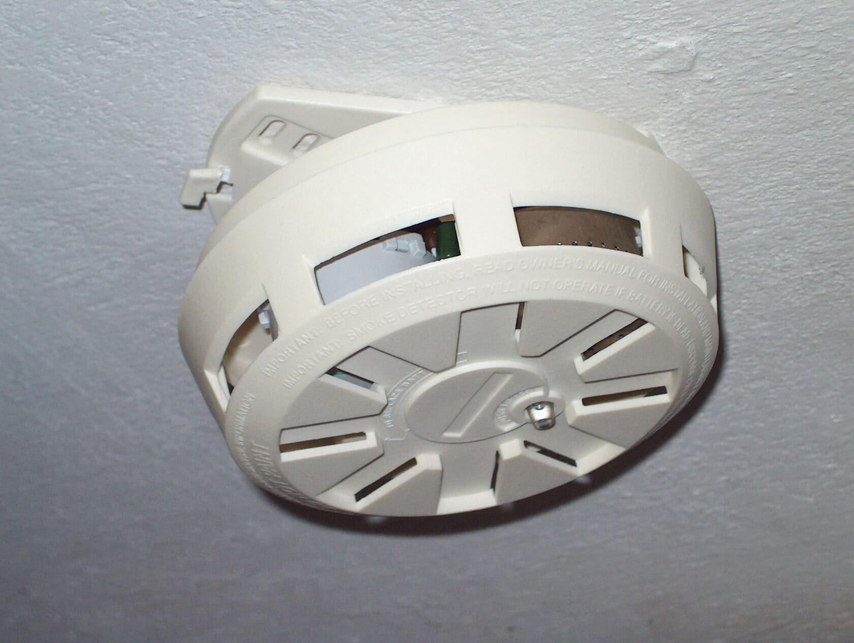 Поставка оборудования для АПС и СОУЭ