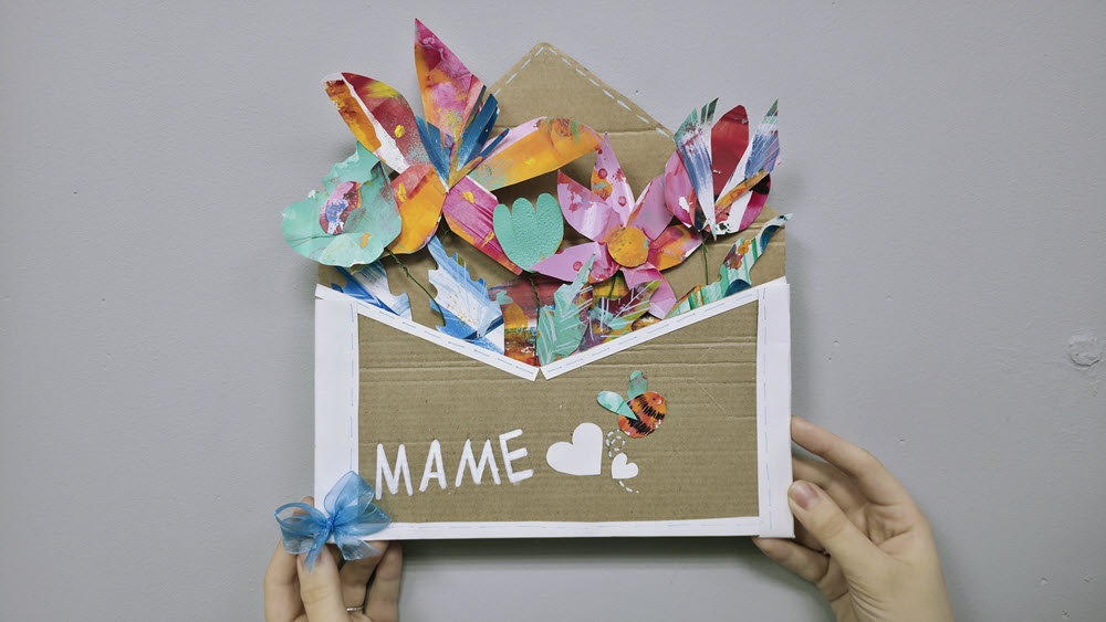 Открытка на 8 марта - детский мастер-класс