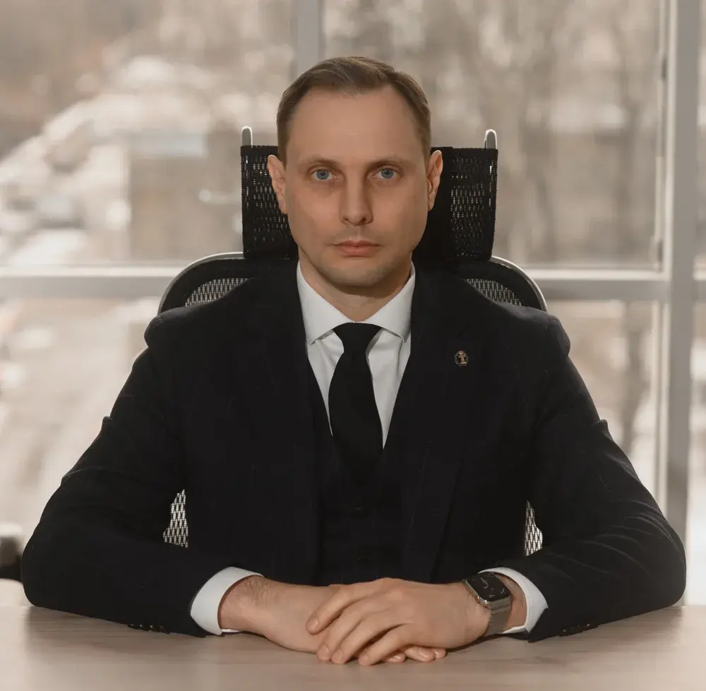 Алексей Меншиков в офисе коллегии