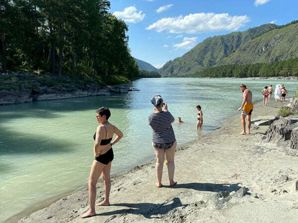 Семейный лагерь - поход в лагуну