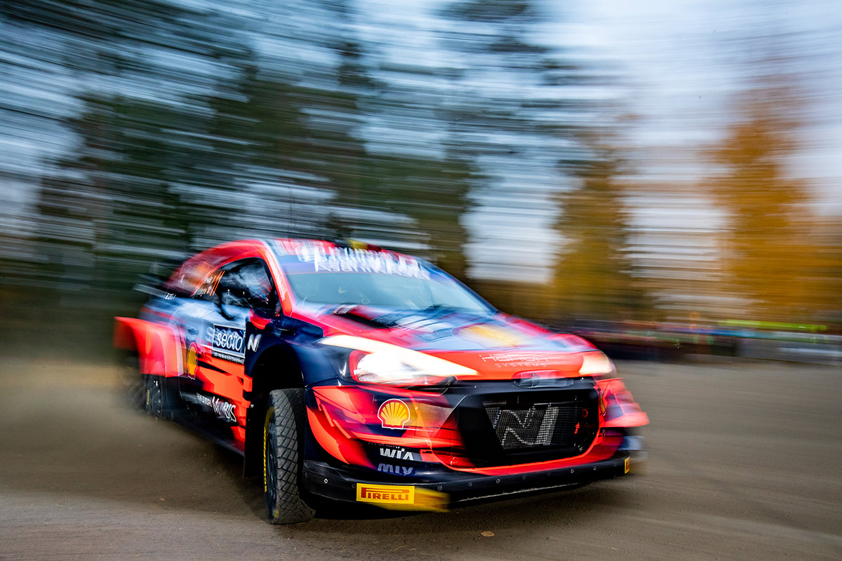 Тьерри Невилль и Мартейн Видаге, Hyundai i20 Coupe WRC, ралли Финляндия 2021