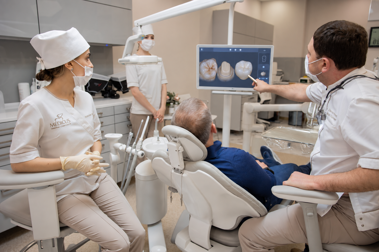 Коронки E-max: восстановить зуб без визуальной тяжести — MEDICUS