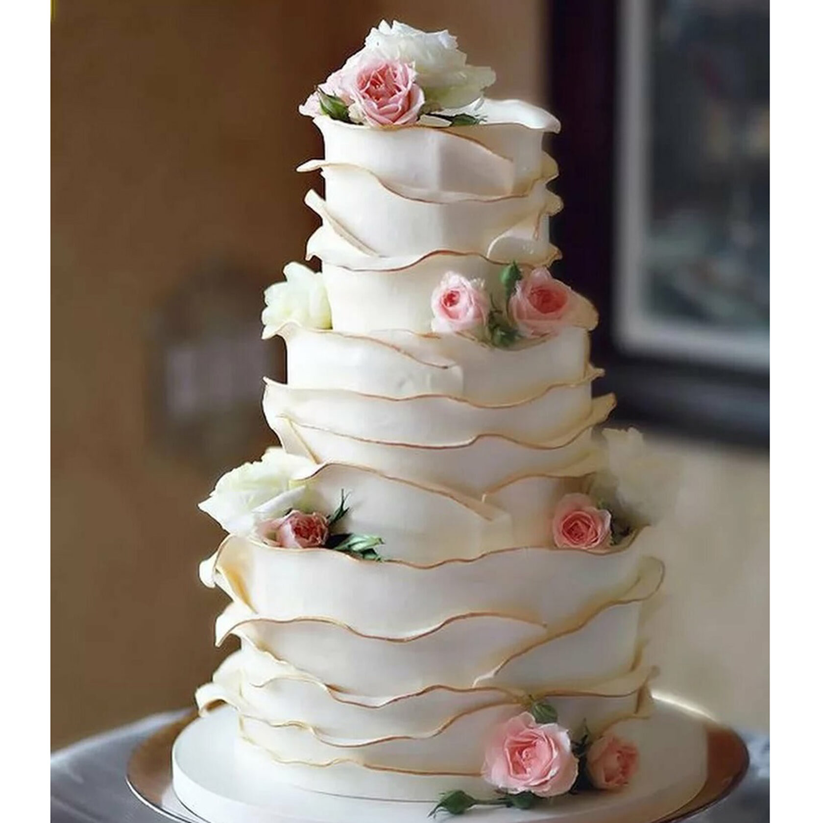 Фото современных тортов. Красивые Свадебные торты. Шикарный свадебный торт. Многоярусный торт. Свадебный торт многоярусный.