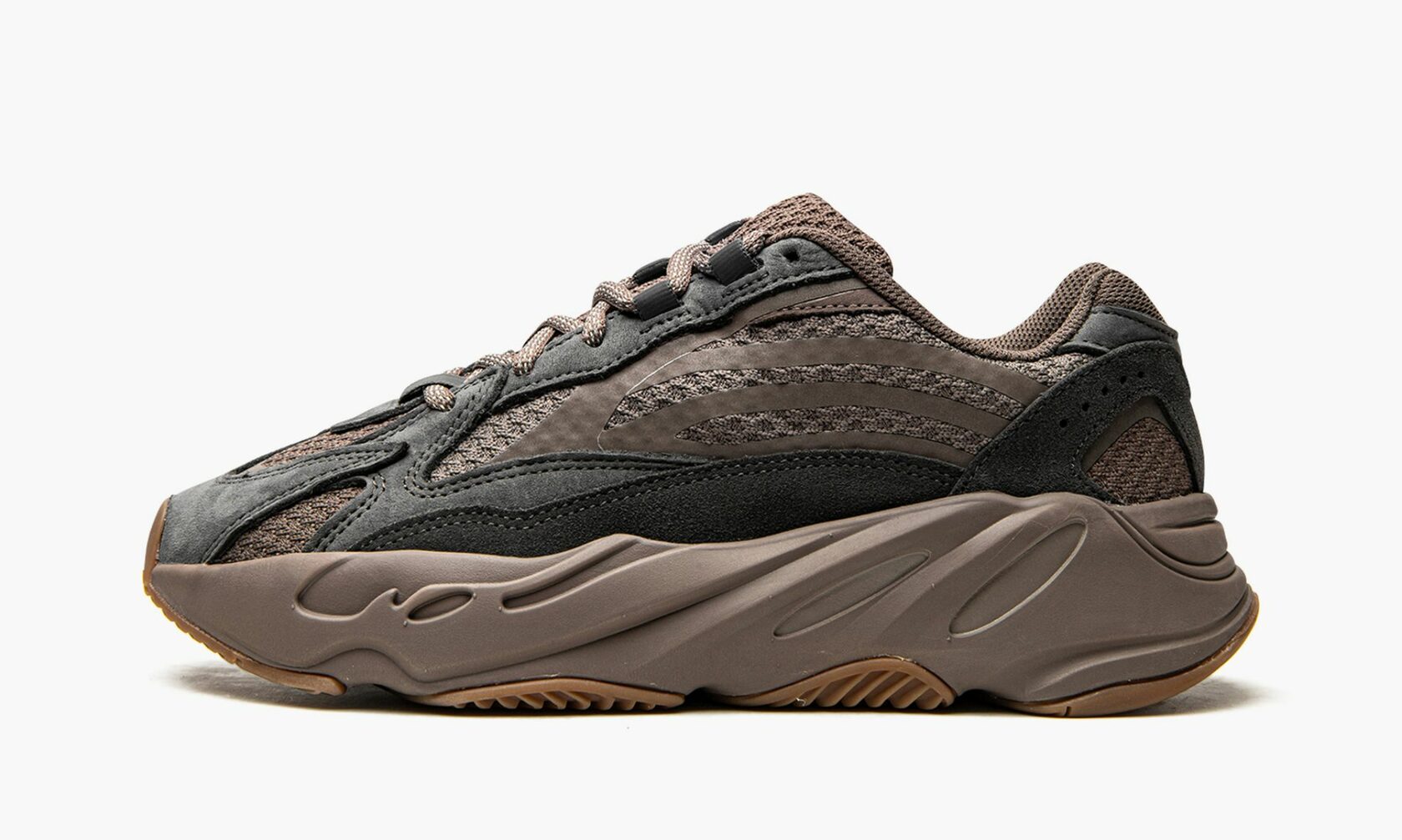 yeezy boost 700 cena
