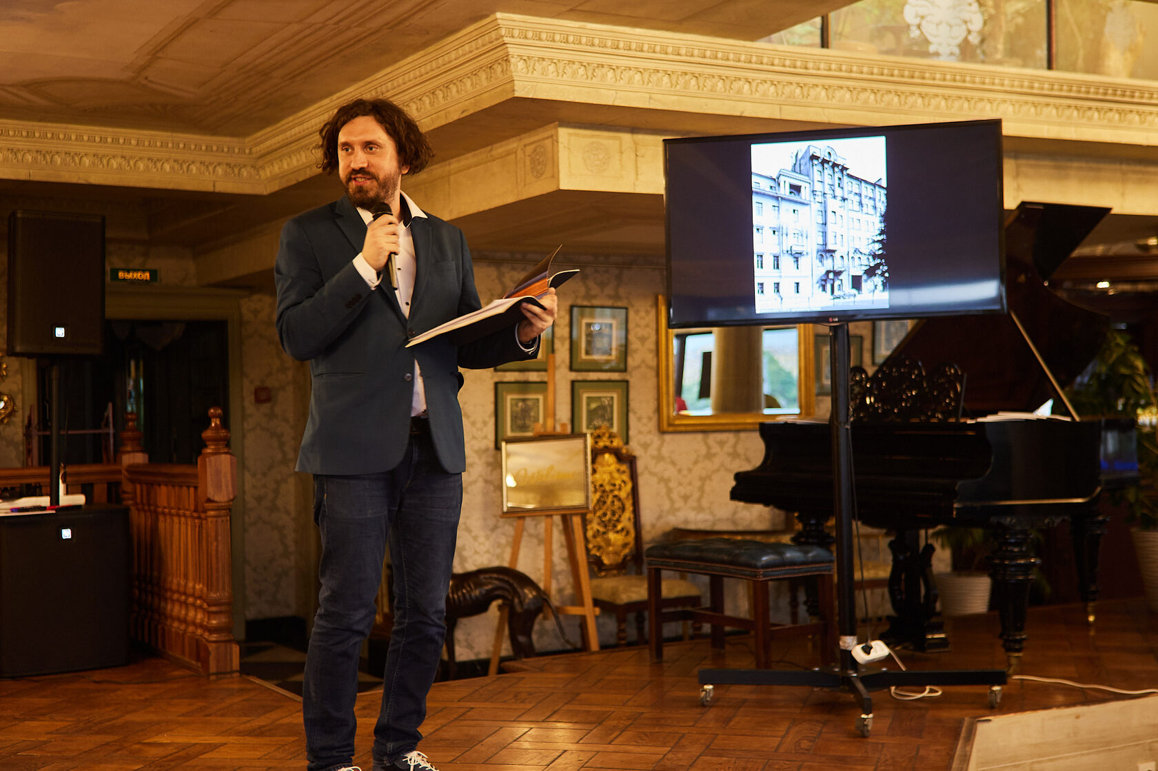 Антон Снитко - партнер по производству деревянных окон и дверей EVG Новая история