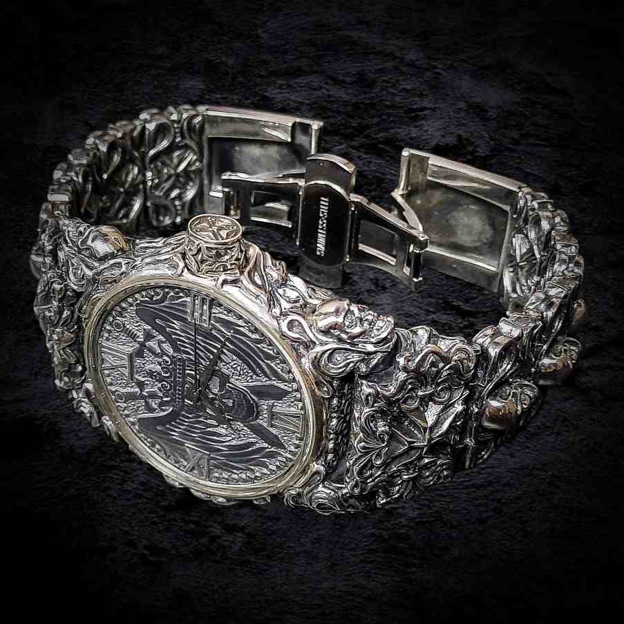 мужские серебряные часы, элитные дорогие часы, дорогие часы из серебра.