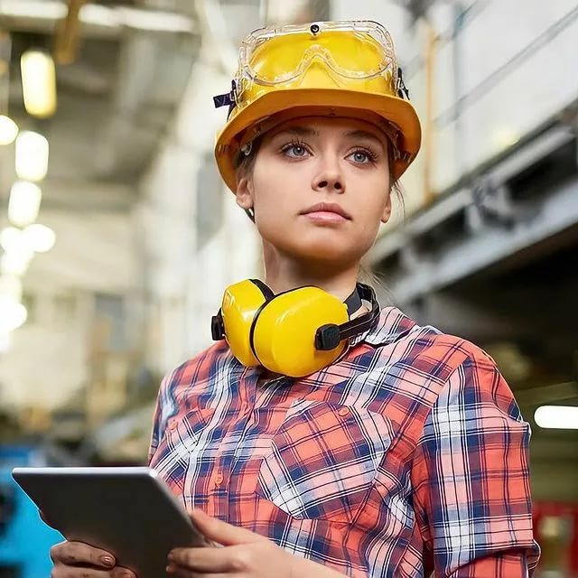 ProВывоз – заказать вывоз мусора в СПб недорого