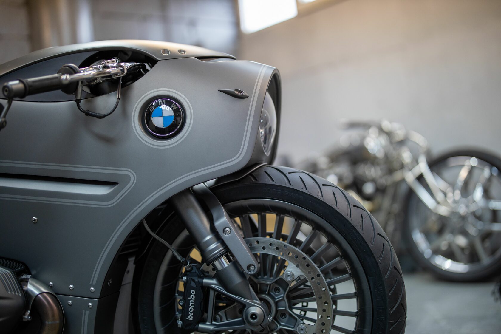 Customizing a BMW R NINET 801 motorcycle | Zillers Garage 
