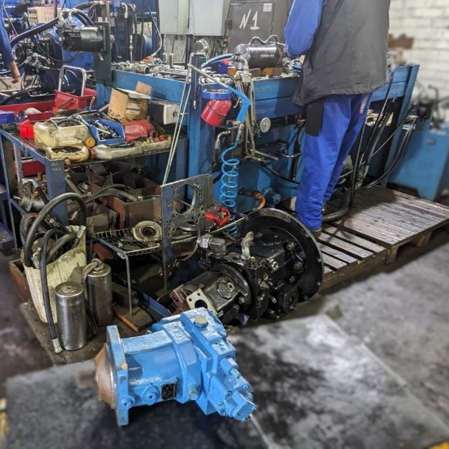 Ремонт гидронасоса Bosch Rexroth A7V107