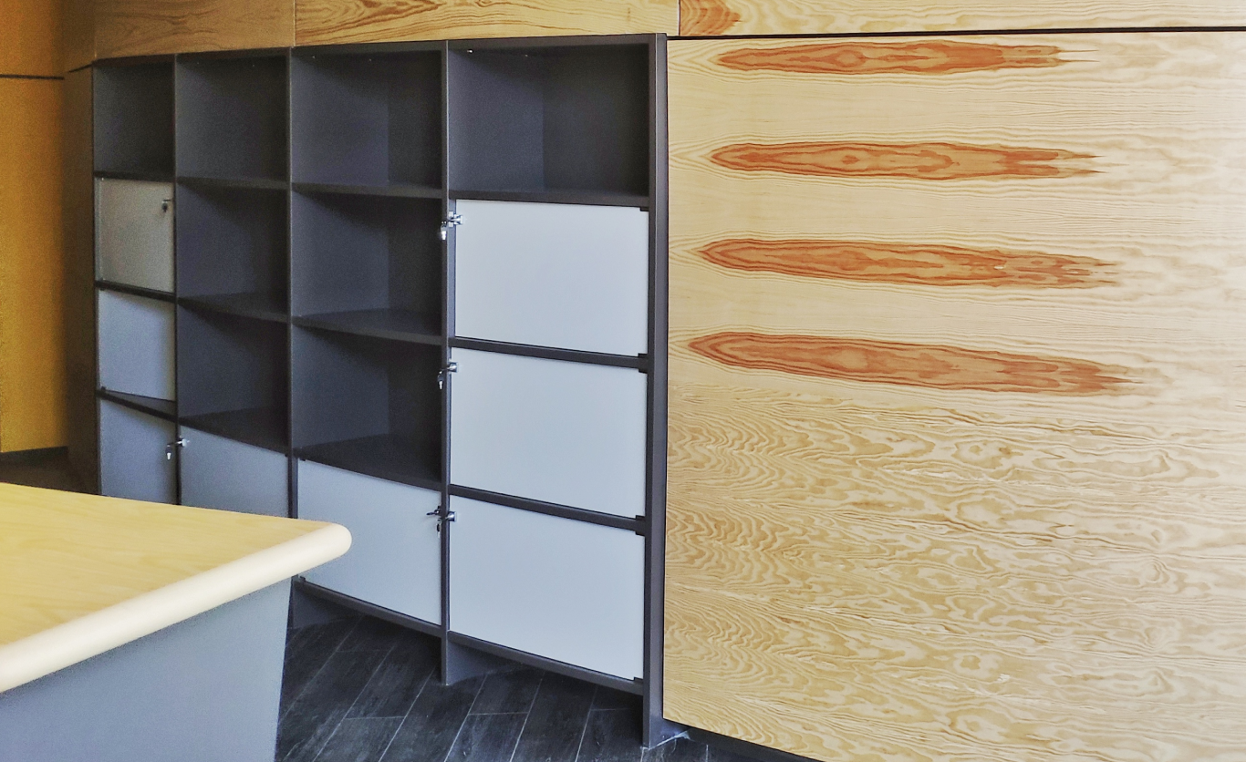 Офисная мебель для МТС