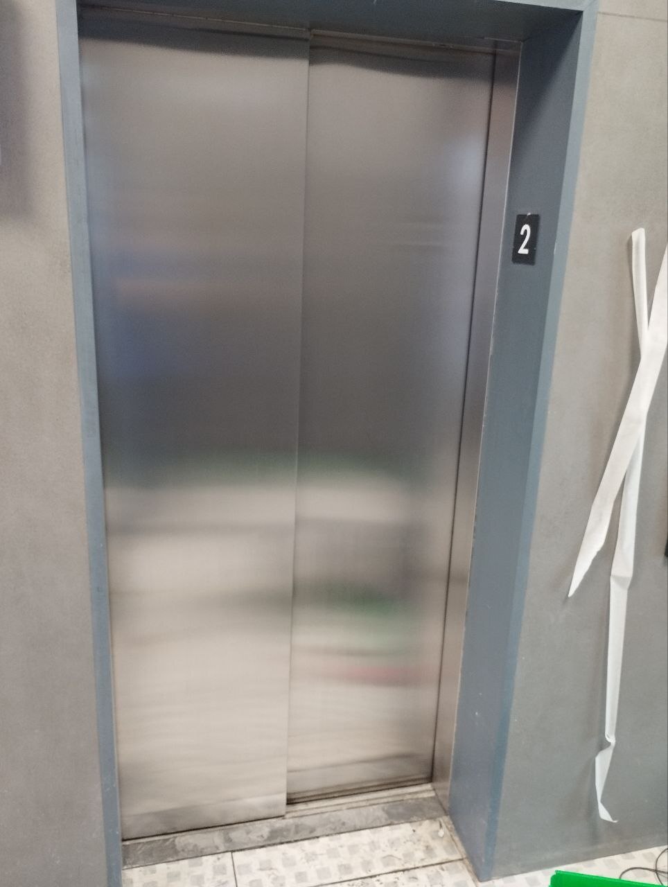 Реставрация дверей лифта