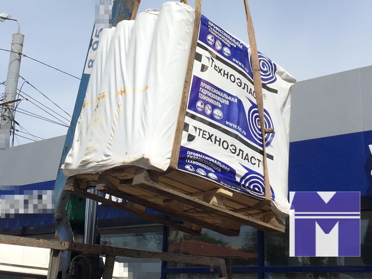 Подъем Техноэласт ТКП на кровлю для ремонта