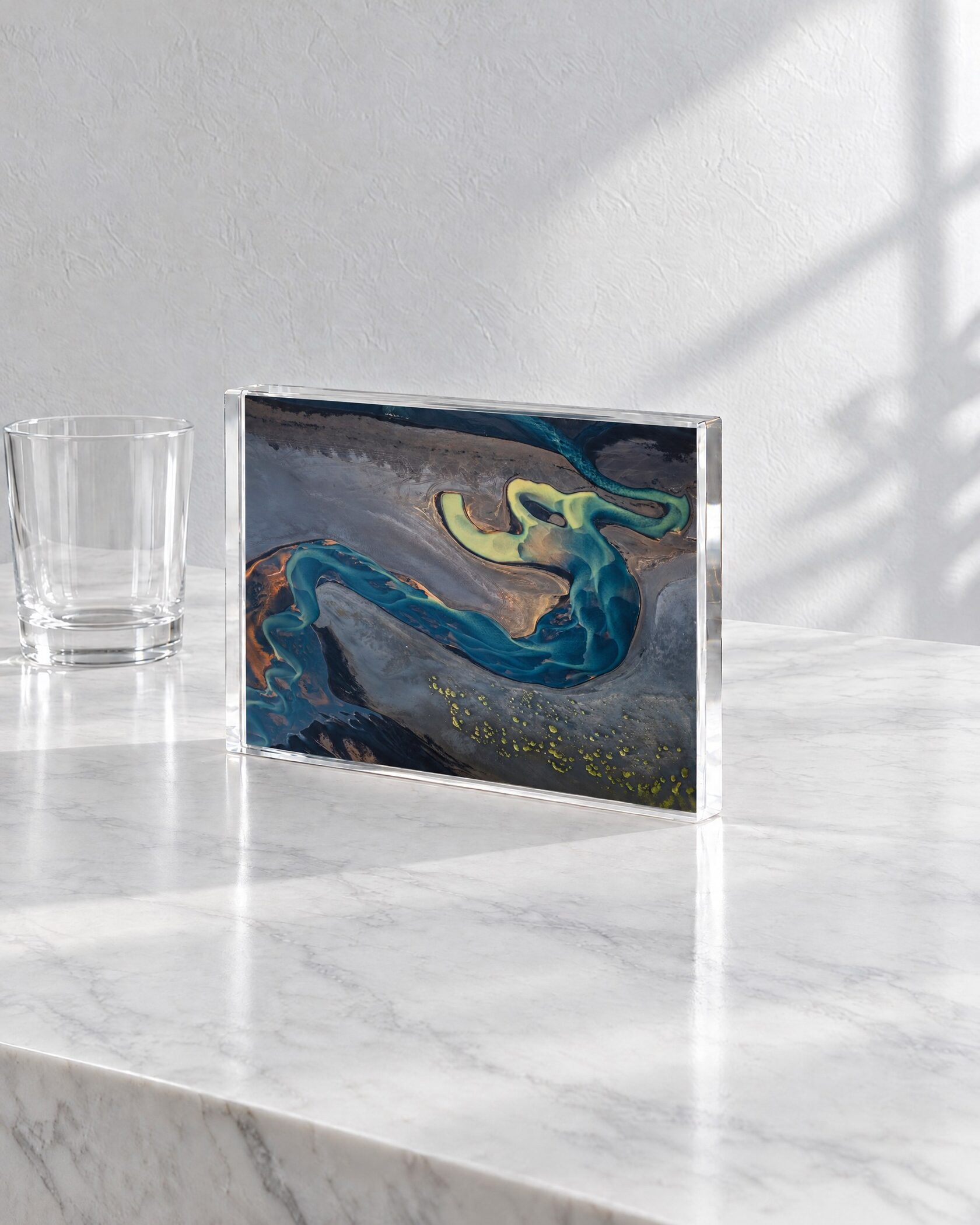 A photo portal prism on a desk