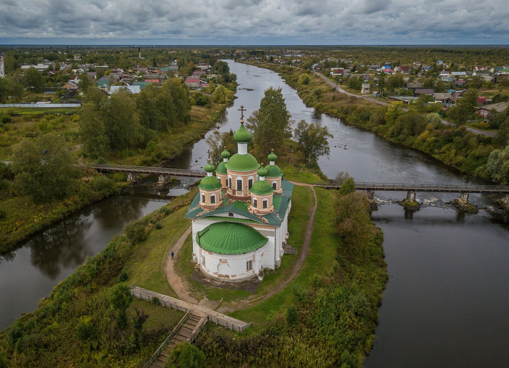 Места Карелии, которые стоит посетить — город Олонец