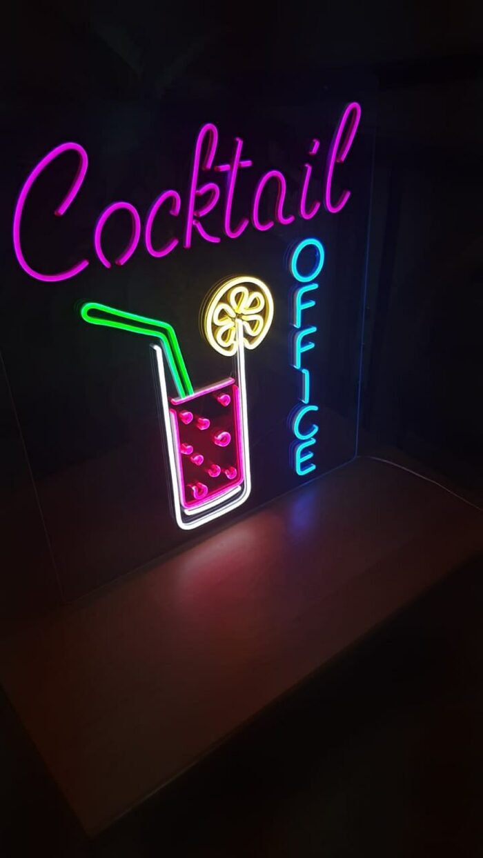 Неоновые вывески на заказ в Москве • неоновые надписи