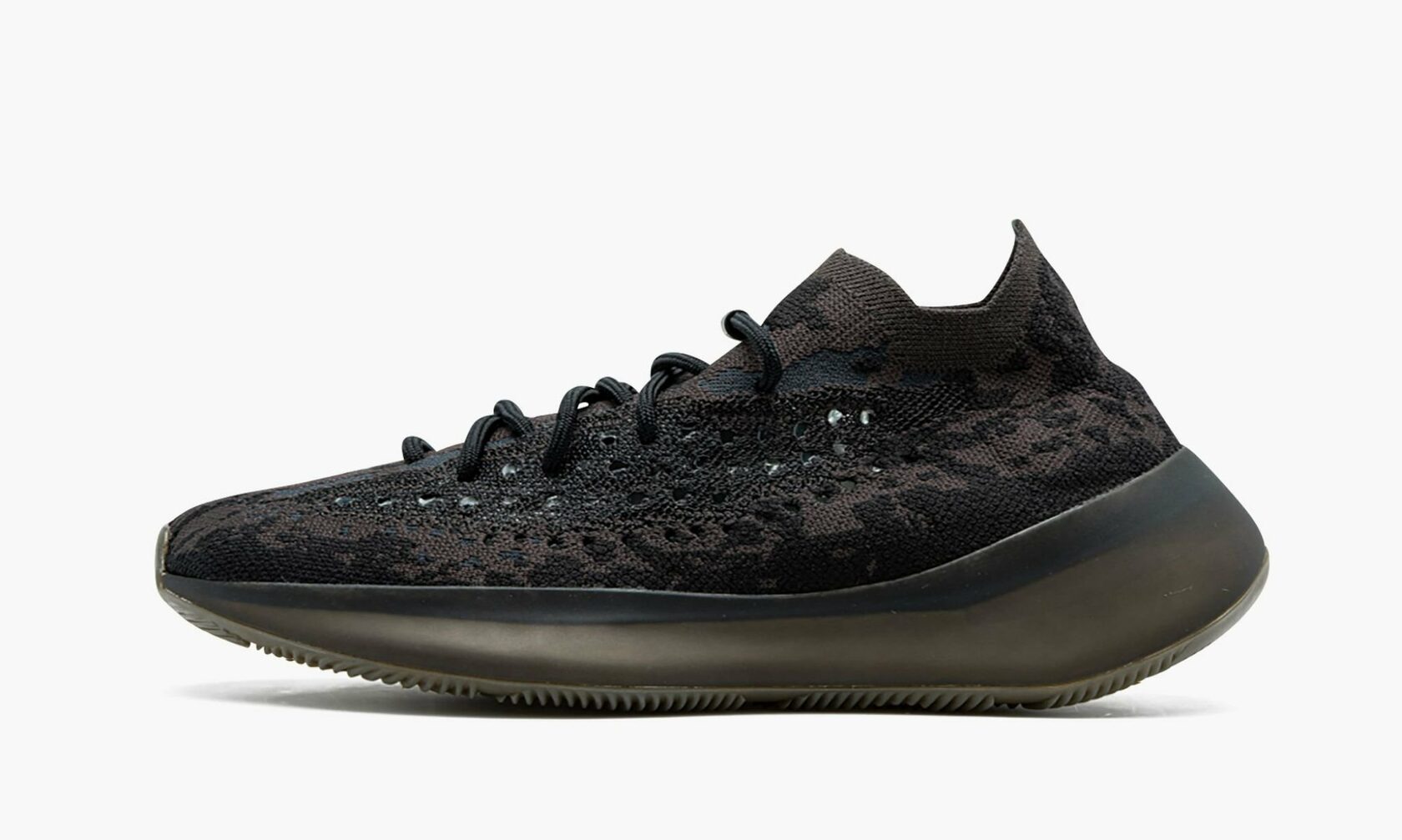 yeezy 700 onyx