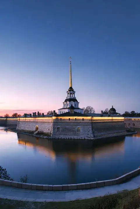 Санкт-Петербург для школьников
