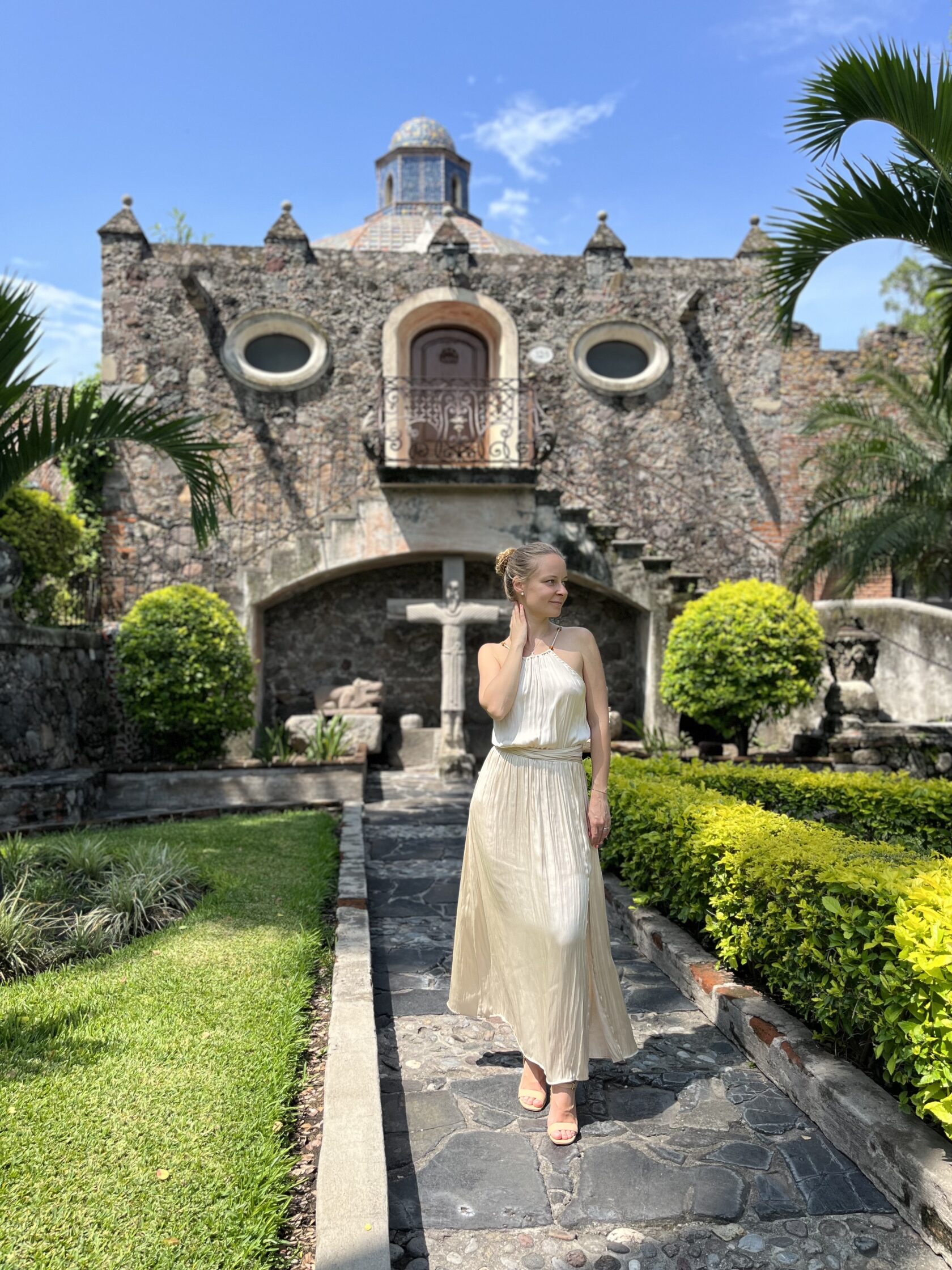 Daria at Hotel Hacienda Vista Hermosa