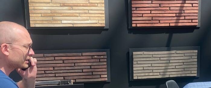 Как выбрать ригельный кирпич для фасада: советы архитектора