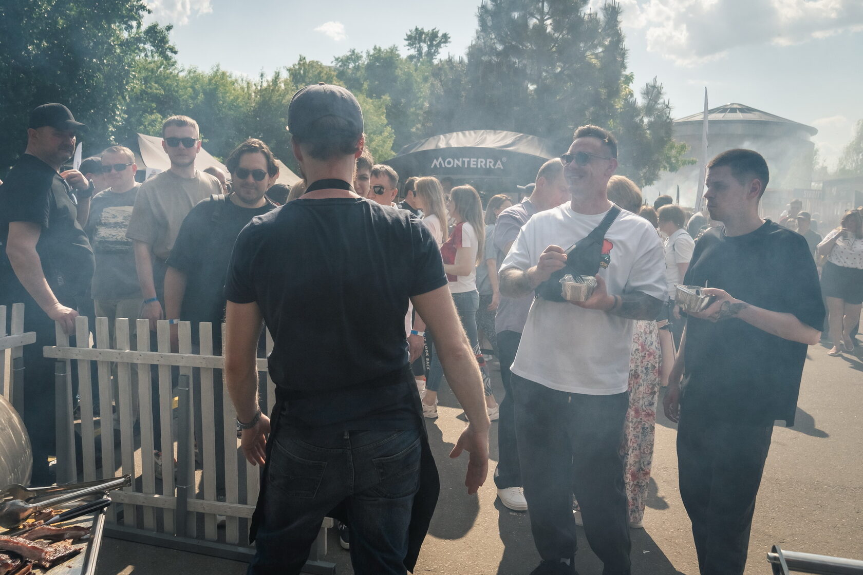 Фотографии Russian Grill Fest 2025 на площадке Смокеров ProBBQ Smokers
