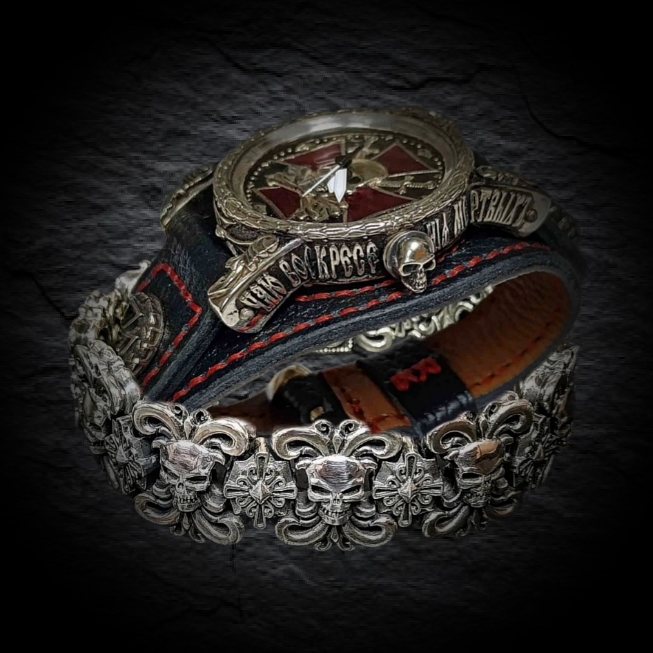 мужские часы с черепом, часы с черепом, часы с черепом на циферблате.