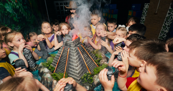 Праздник на премиальном квест-шоу «Остров Дискавери» в Мытищах