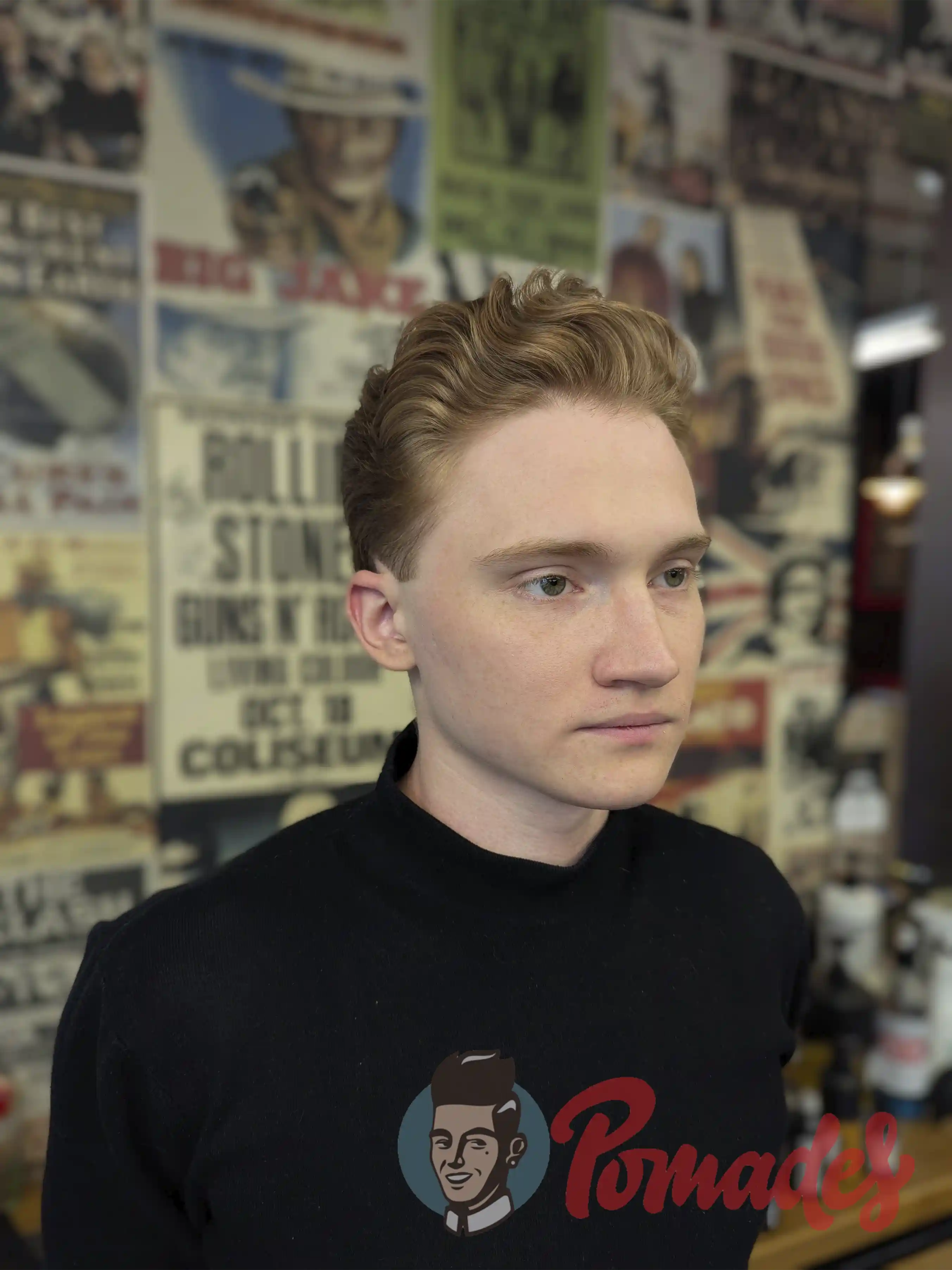 Мужская стрижка в барбершопе Pomades Верхние Лихоборы, Удлиненная стрижка