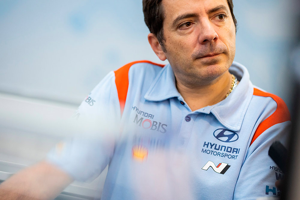 Заместитель руководителя Hyundai Motorsport Жюльен Монсе, ралли Каталония 2022