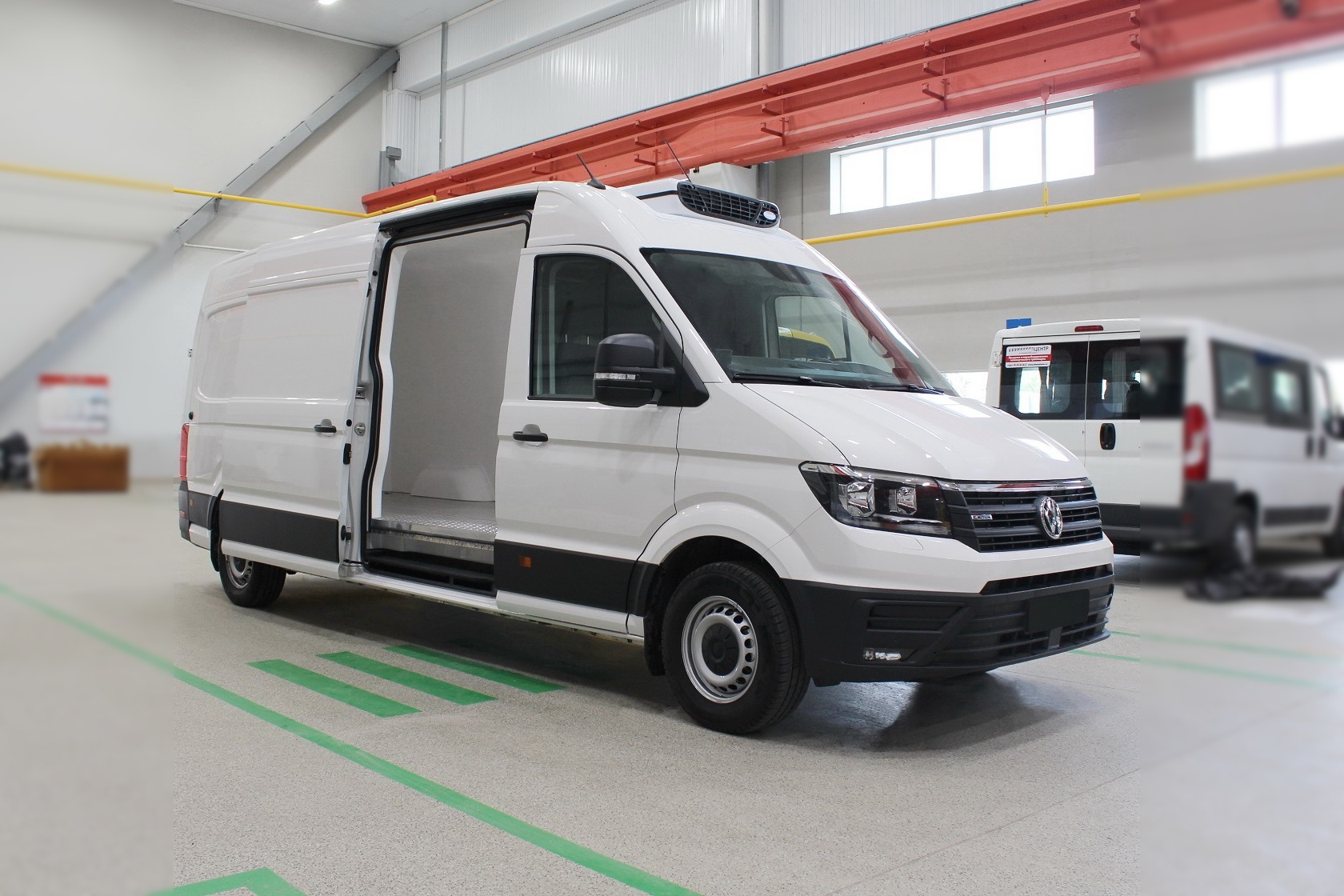 Volkswagen Crafter промтоварный фургон