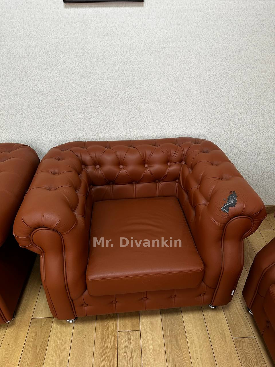 Диван и кресла Chesterfield: до перетяжки — Mr. Divankin