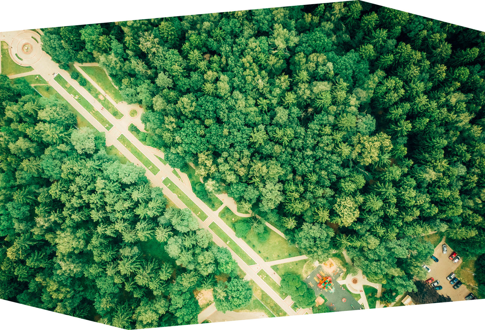 Сиреневый бульвар в Троицке, вид сверху