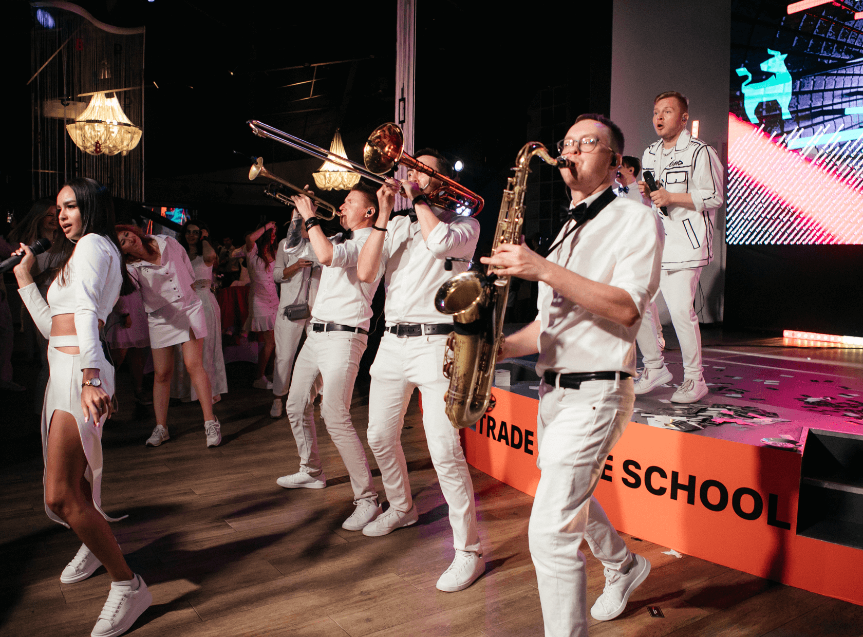 Галерея Private party