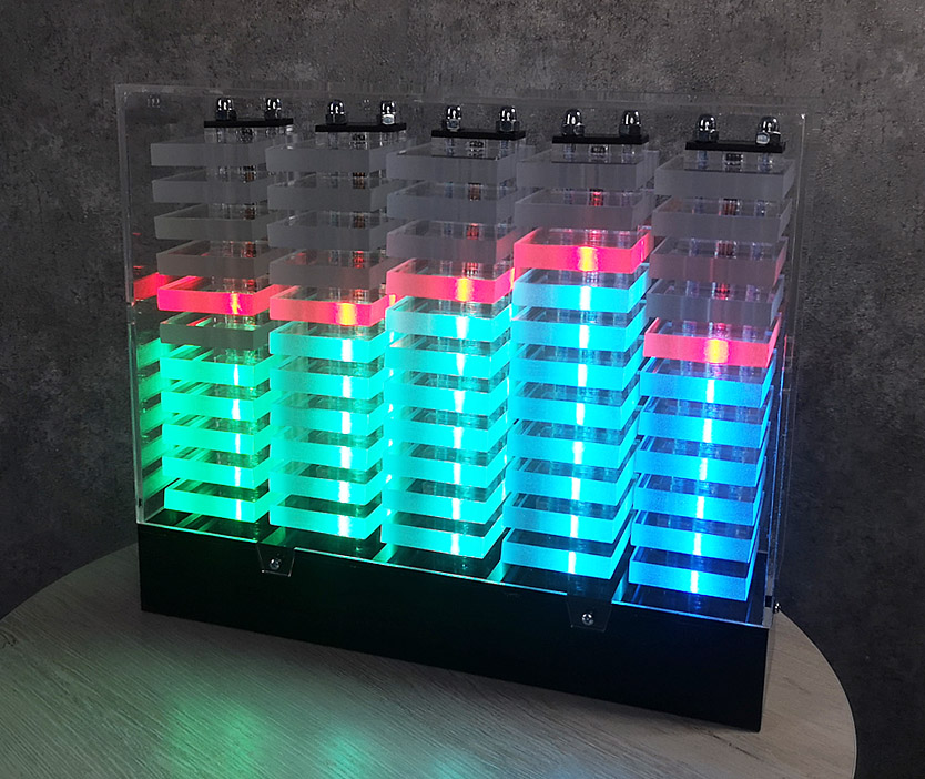 цветомузыка из оргстекла и адресной светодиодной ленты