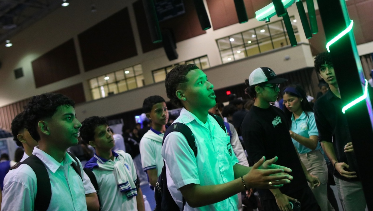 Ingenio y física aplicada brillan en la doceava edición de Geoexpofísica