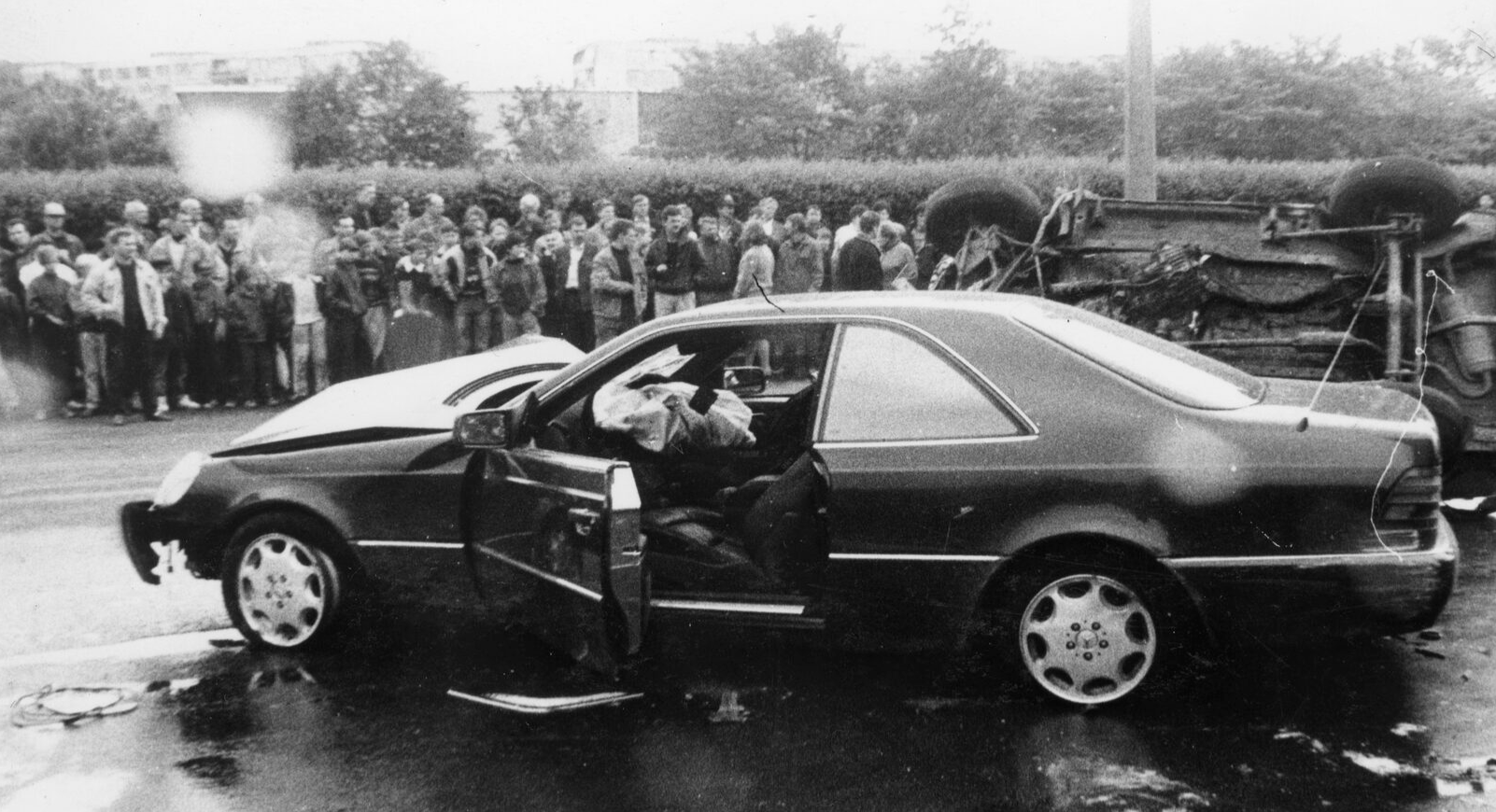 Фото покушения. Покушение на Кумарина в 1994 на улице Турку. 1 Июня 1994 Кумарин. Покушение на Кумарина на ул.Турку 1994.