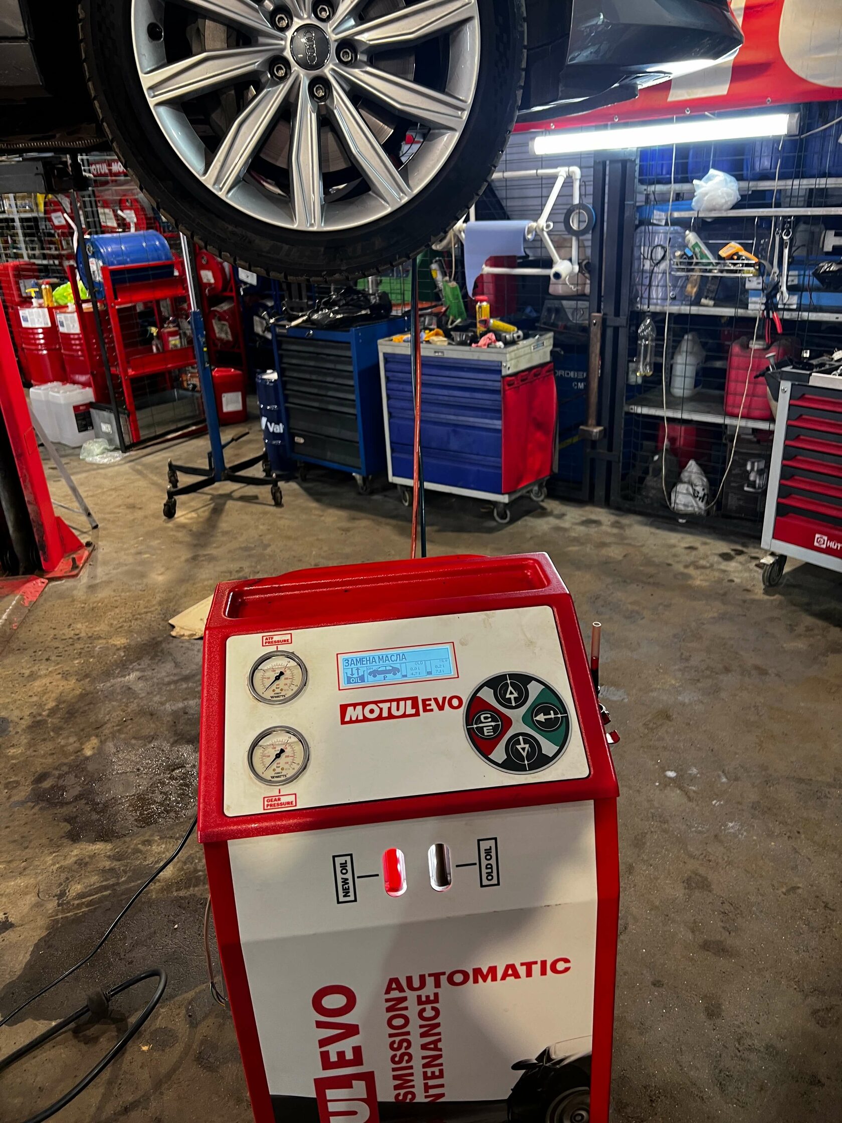 Заправка АКПП маслом Motul ATF VI