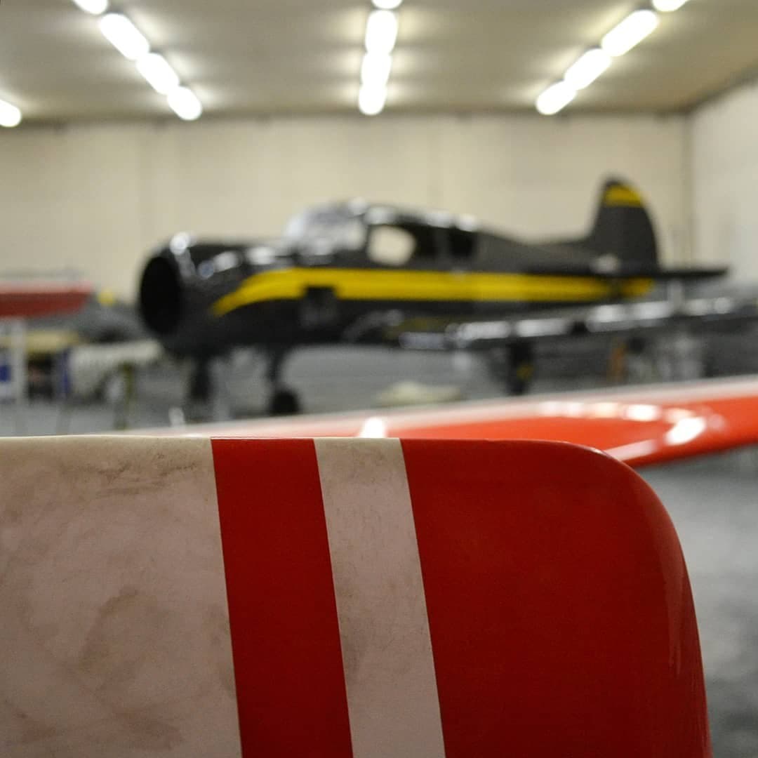 Ремонт поверхности и покраска самолета Як-18Т (Тешка)