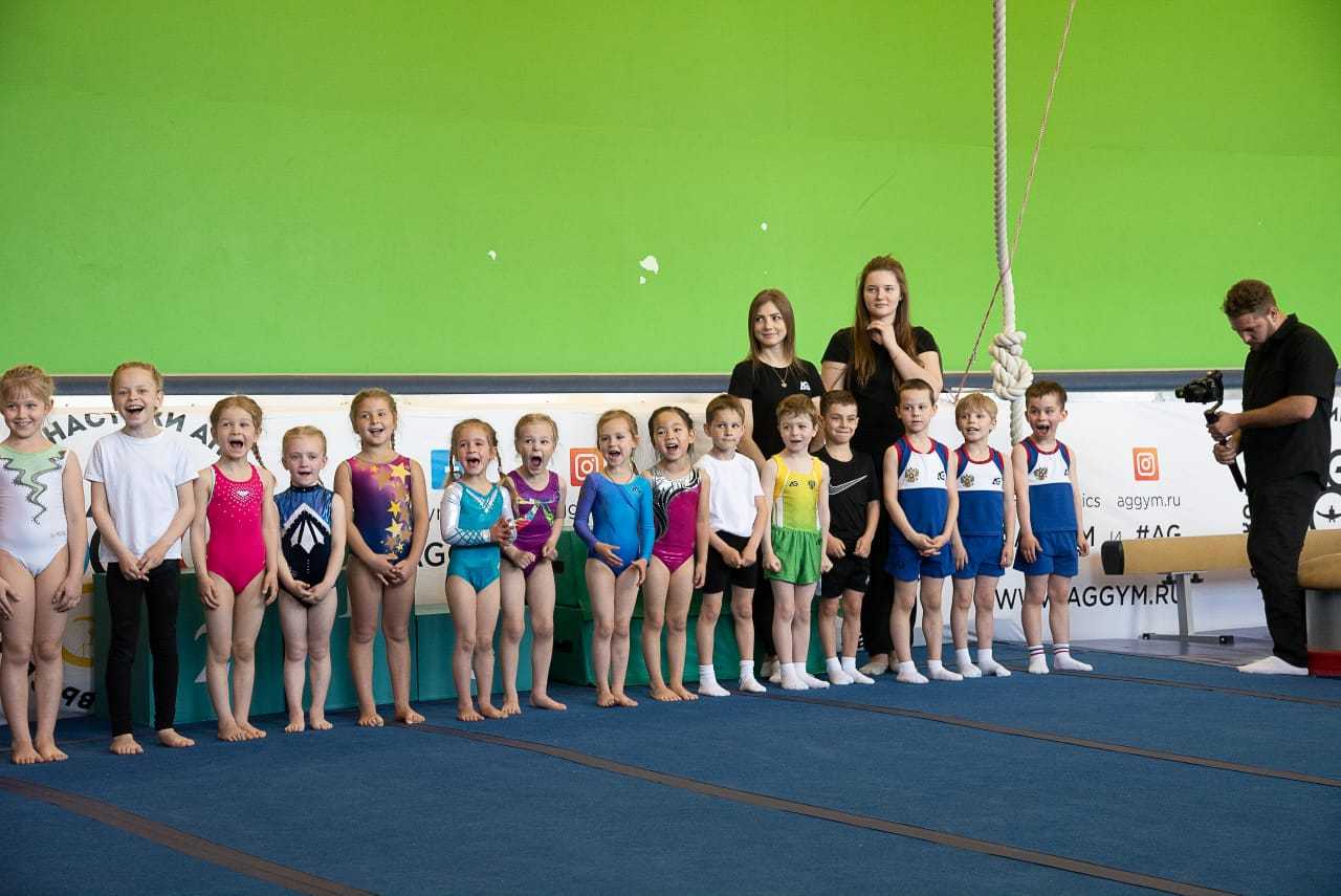 гимнастика в школе. лицей № 22 г сочи. спортивная школа новочебоксарск 3. первая школа гимнастики. первая школа гимнастики.
